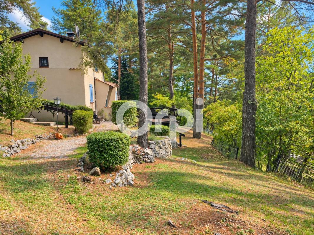 Maison à Andon, 102 m² sur 760 m² de terrain — photo 4