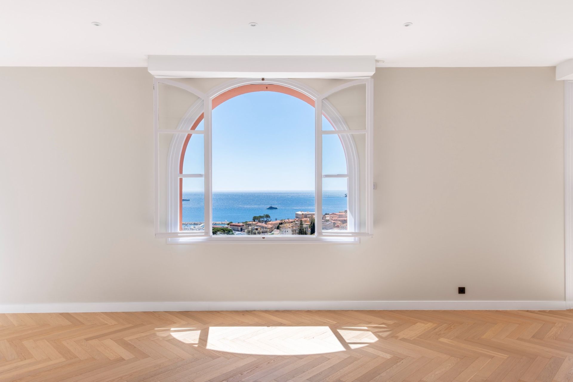 Vente Appartement Beaulieu-sur-Mer 4 Pièces 195 m² — photo 2
