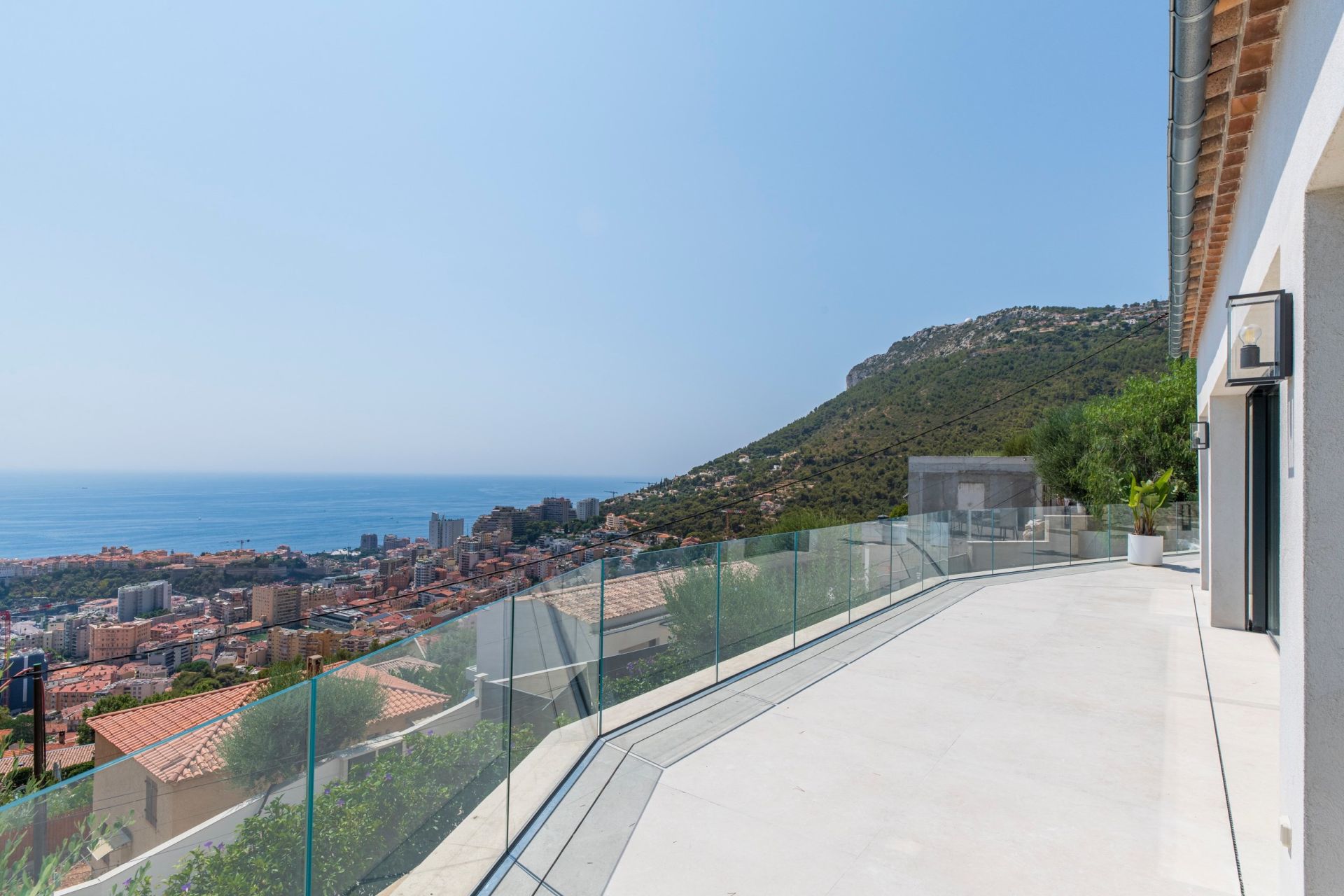 Vente Villa Beausoleil 6 Pièces 256 m² — photo 2