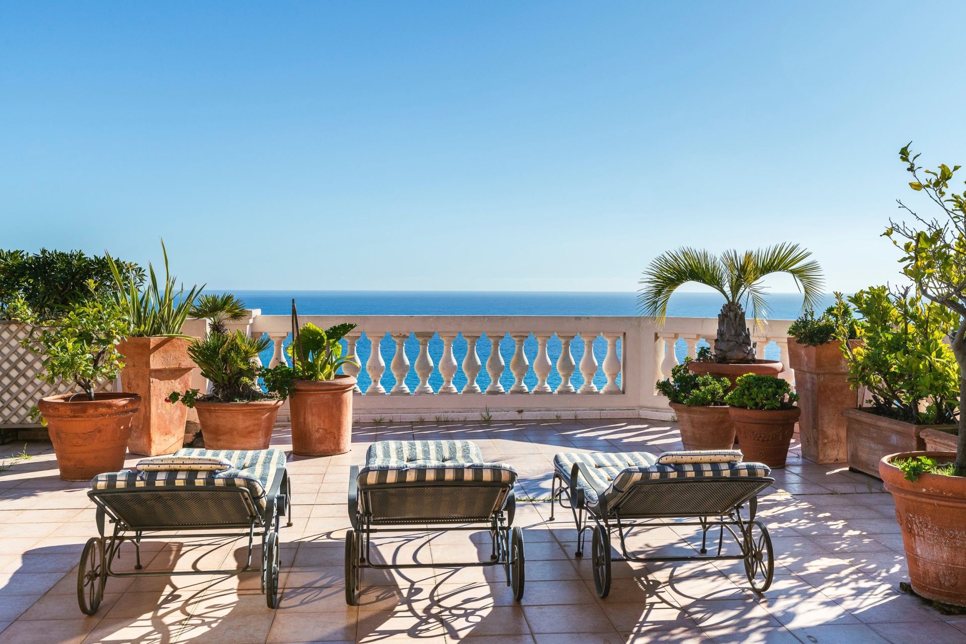 Vente Penthouse Cap-d'Ail 6 Pièces 148 m² — photo 1