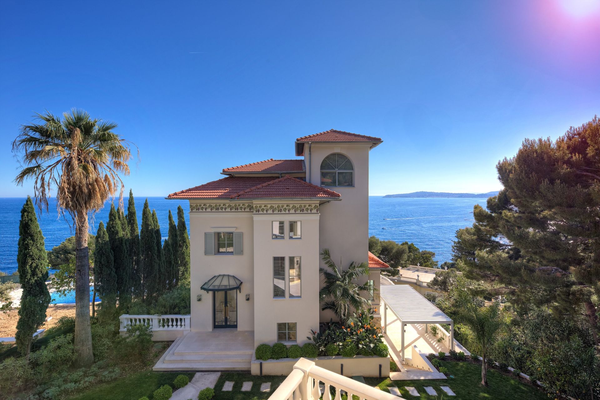 Vente Hôtel particulier Cap-d'Ail 9 Pièces 460 m² — photo 1