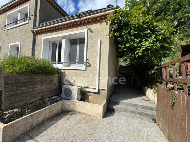 Maison à Clans, 104 m² sur 1228 m² de terrain — photo 5