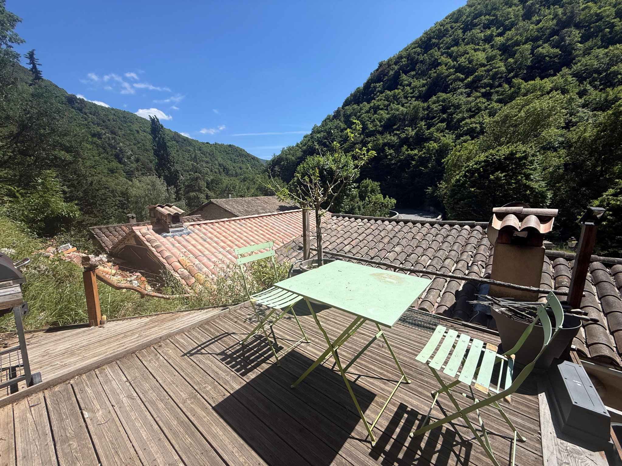 Maison à Courmes, 48 m² sur 160 m² de terrain — photo 3