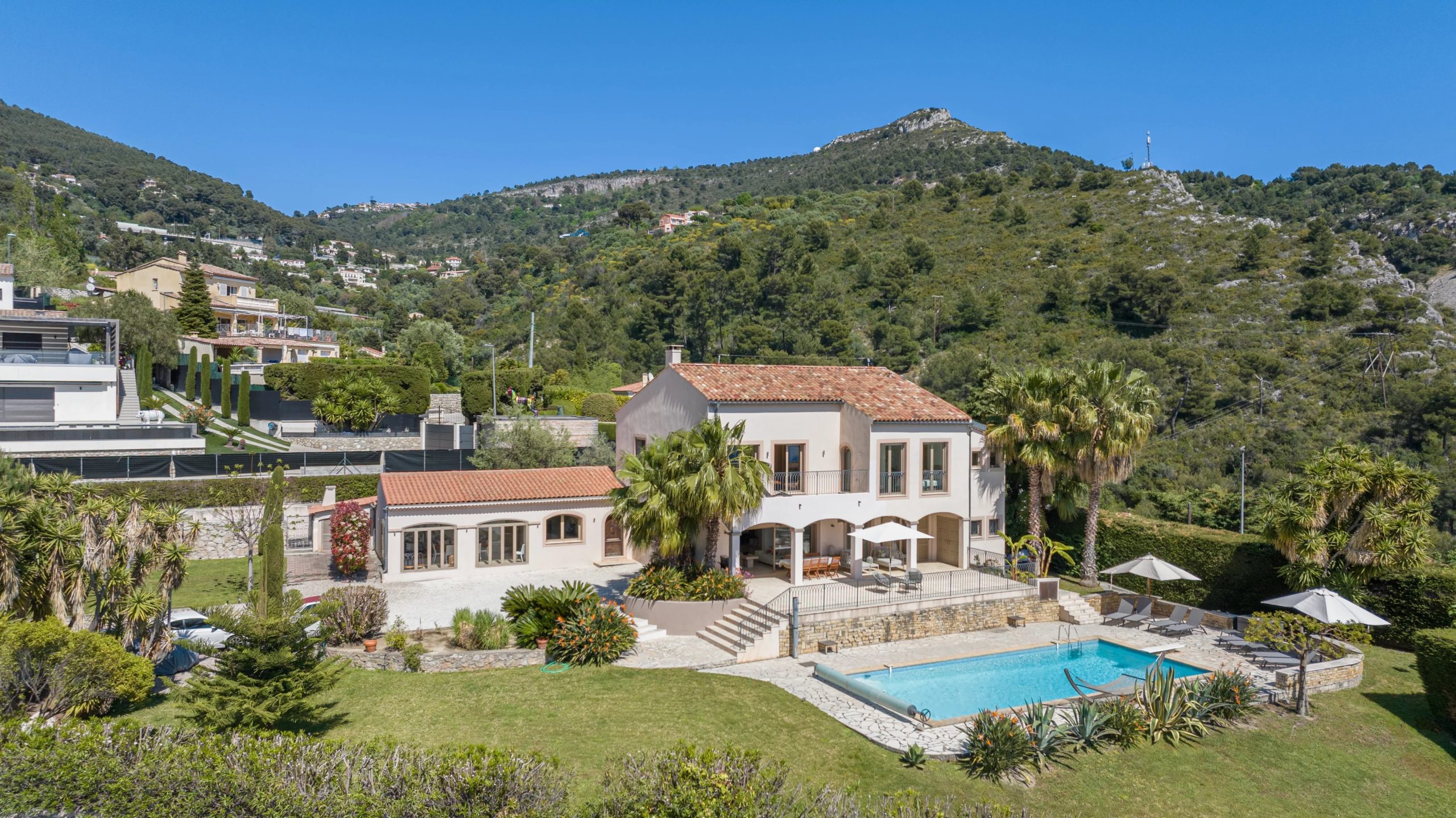 Achat Villa Èze Art de vivre d’exception entre mer et nature — photo 2