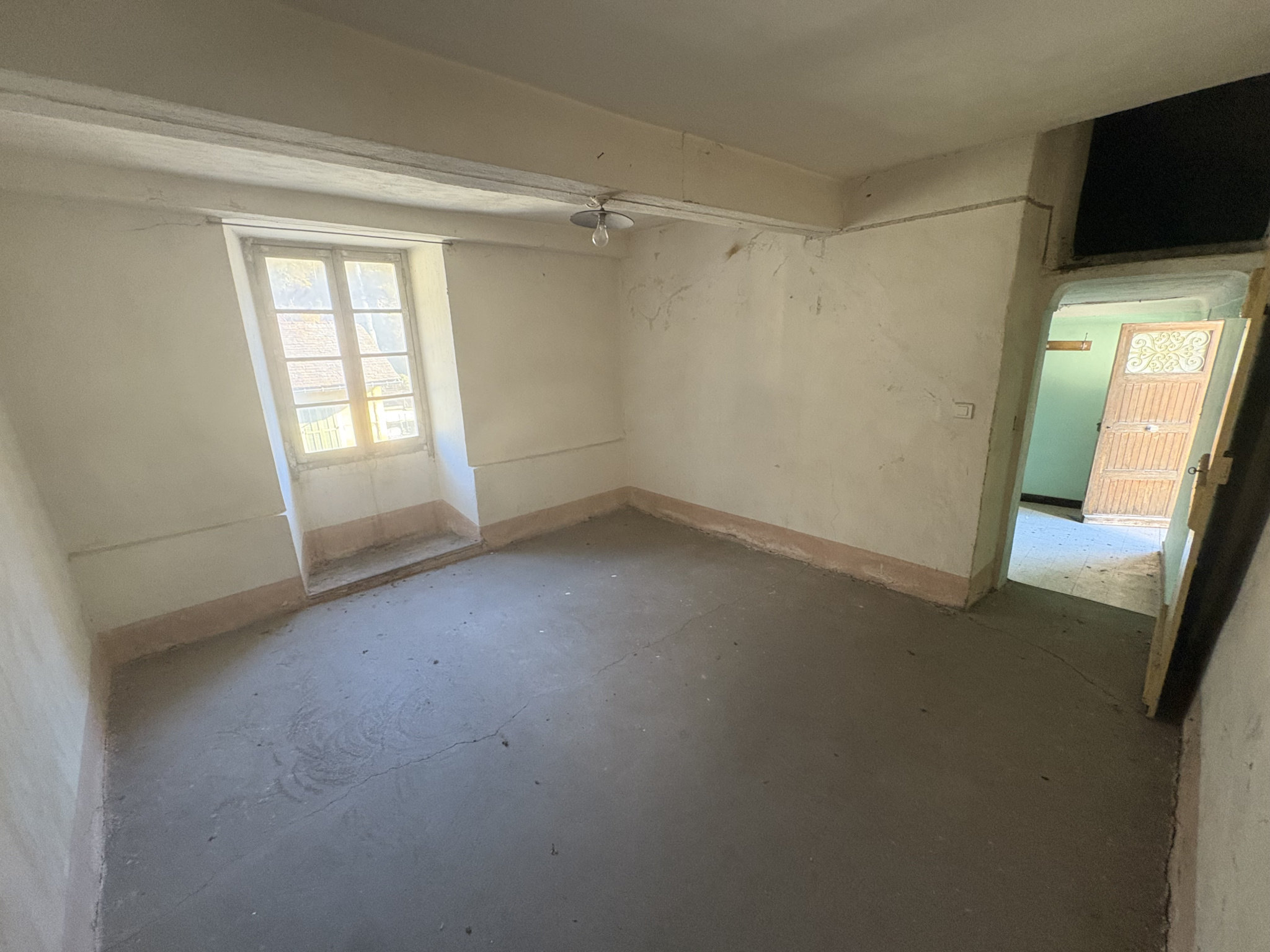 Maison à Fontan, 75 m² sur 30 m² de terrain — photo 3