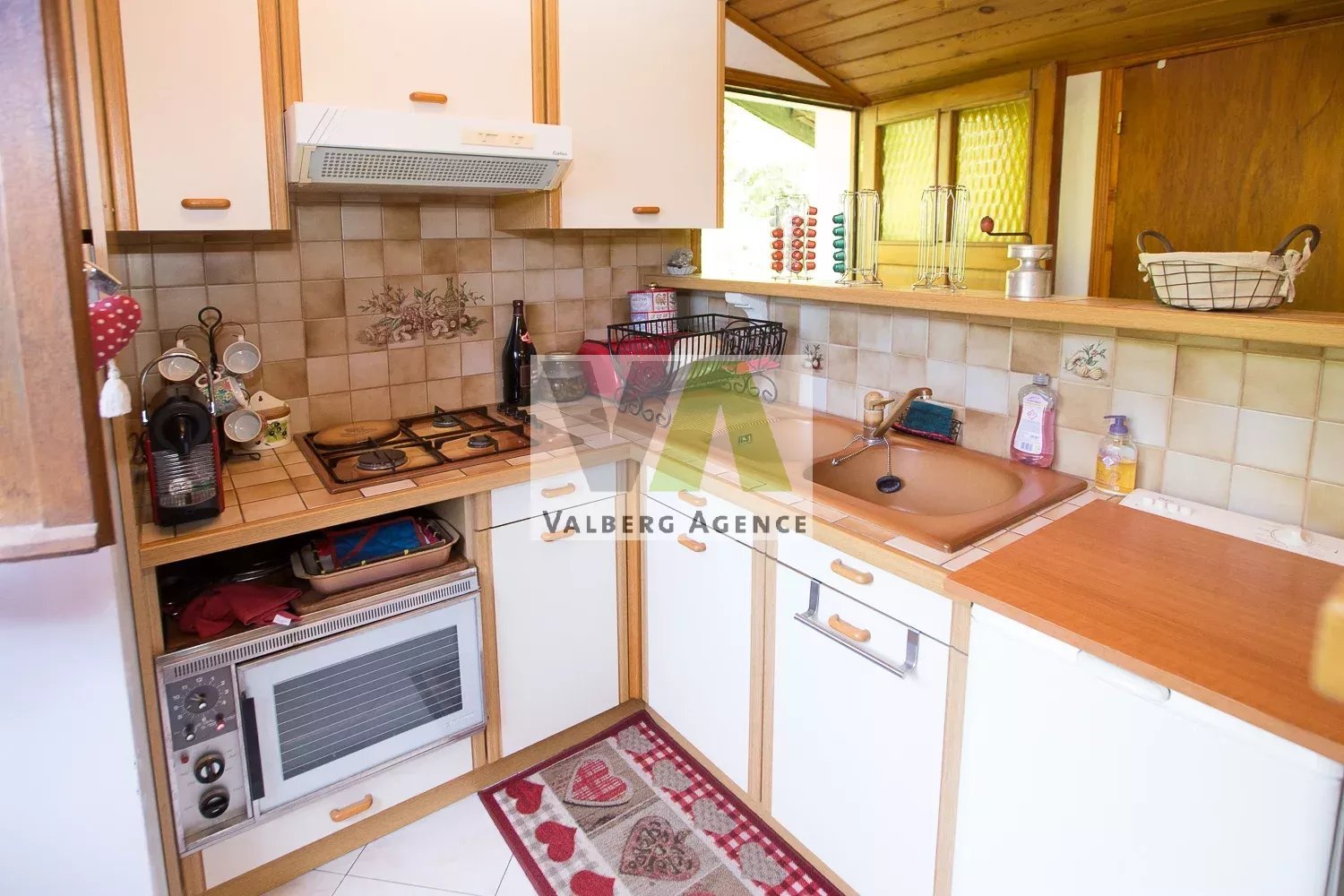 Maison à Guillaumes, 104 m² sur 1300 m² de terrain — photo 3