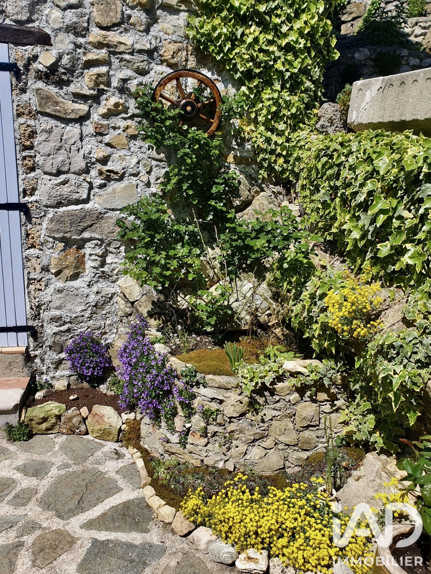 Maison au Mas, 85 m² sur 25 m² de terrain — photo 2