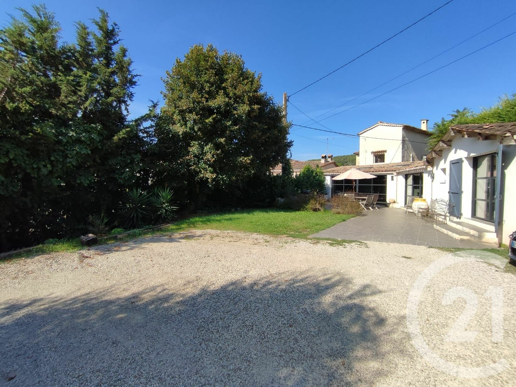 Maison au Rouret, 248 m² sur 1500 m² de terrain — photo 2