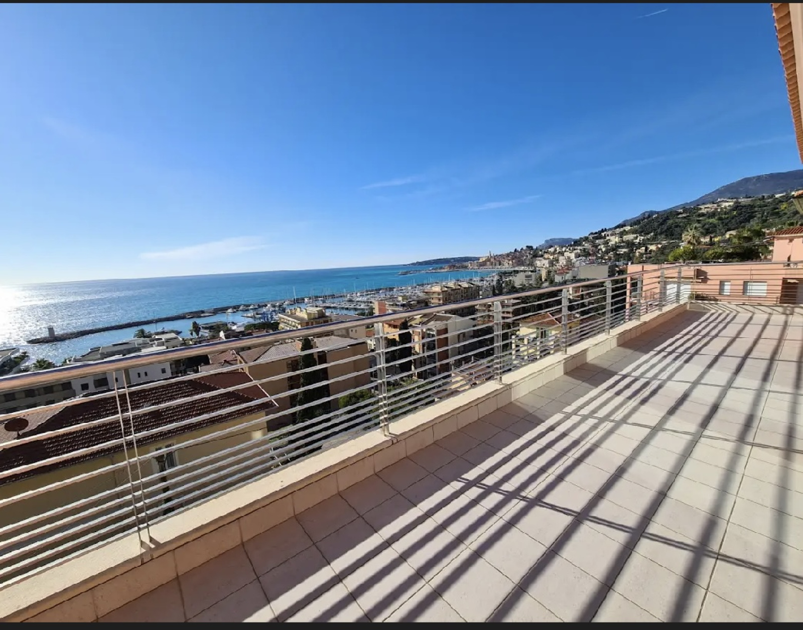 Magnifique Penthouse Menton Garavan-vue exceptionnelle-piscine — photo 1