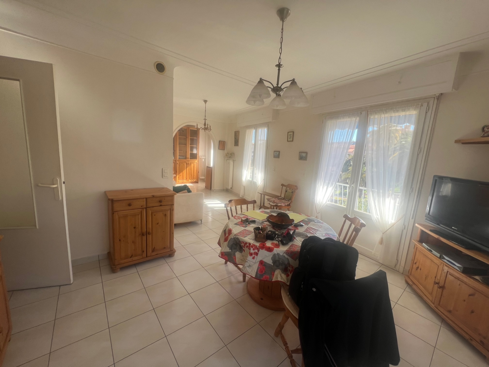 EXCLUSIVITE- BAISSE DE PRIX-Bel emplacement pour ce T3 de 77m2 avec vue dégagée sur Tennis Club de Menton-Balc — photo 5