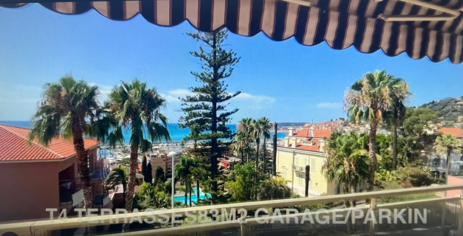 EXCLUSIVITE Menton Garavan- T4 110m²- Avant dernier étage d'une petite copropriété- Vue Carte Postale Mer. — photo 2