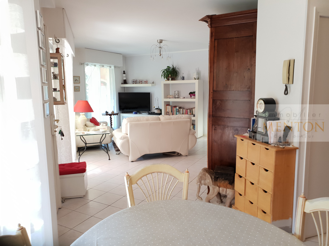 Menton, proche de Carnolès, beau 4 pièces en duplex, jardin-terrasse, garage — photo 3
