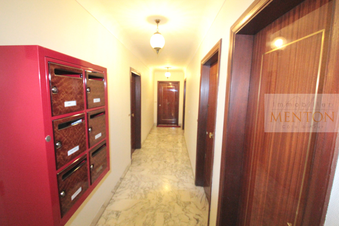 menton, centenaire, au calme, studio 29 m², jardin terrasse de 24 m², à 250 m des plages — photo 5