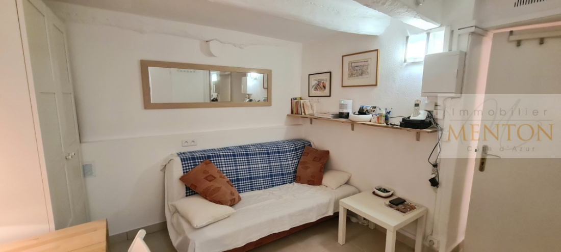 MENTON, STUDIO Premier prix ! , Centre historique Idéal Investissement locatif — photo 2