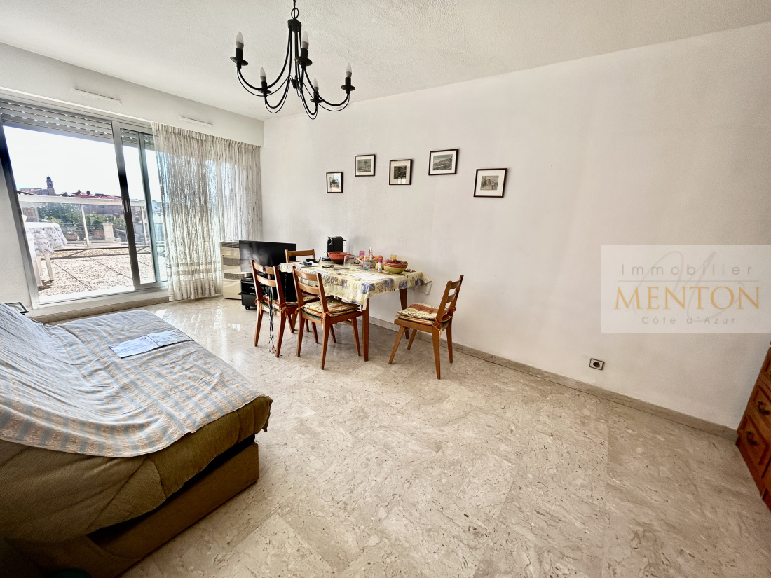 Menton centre ville studio terrasse 19 m2 — photo 2