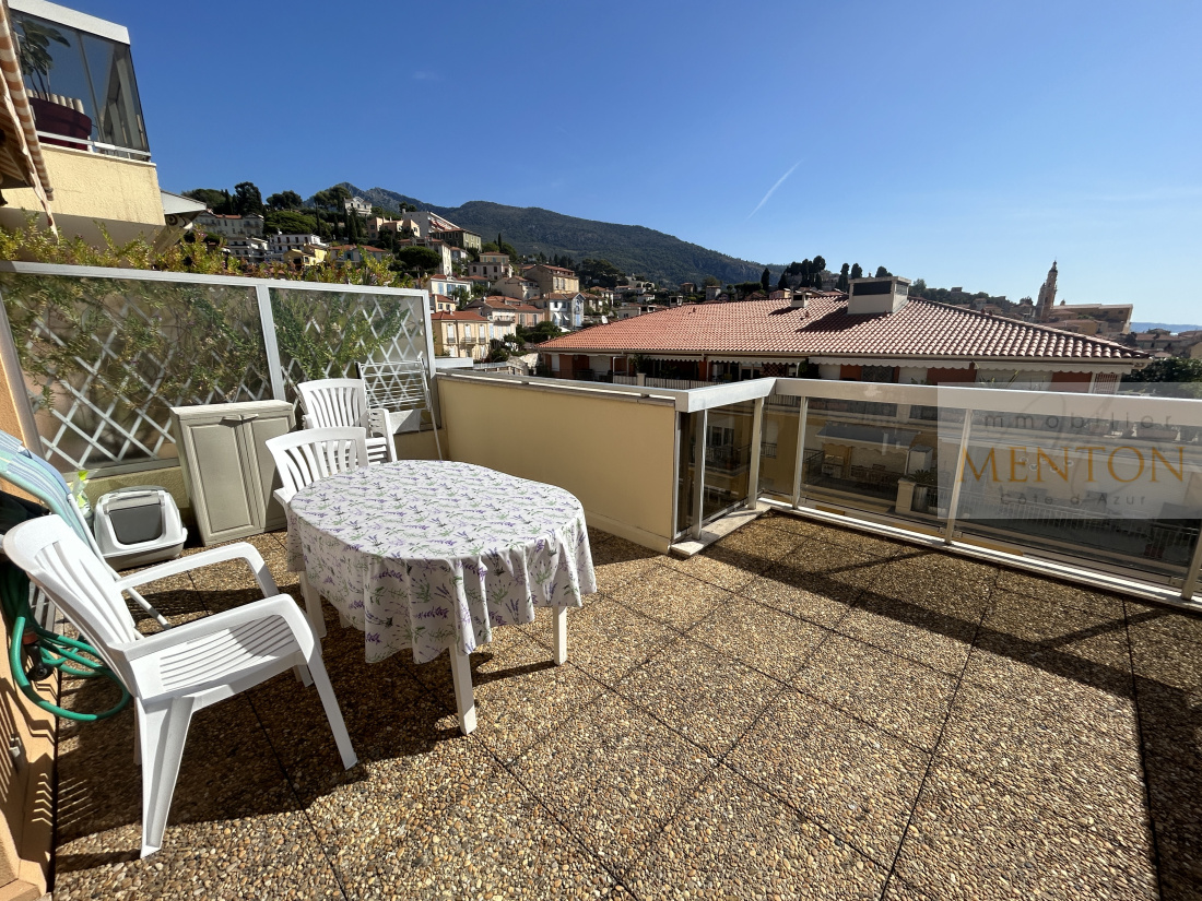 Menton centre ville studio terrasse 19 m2 — photo 5