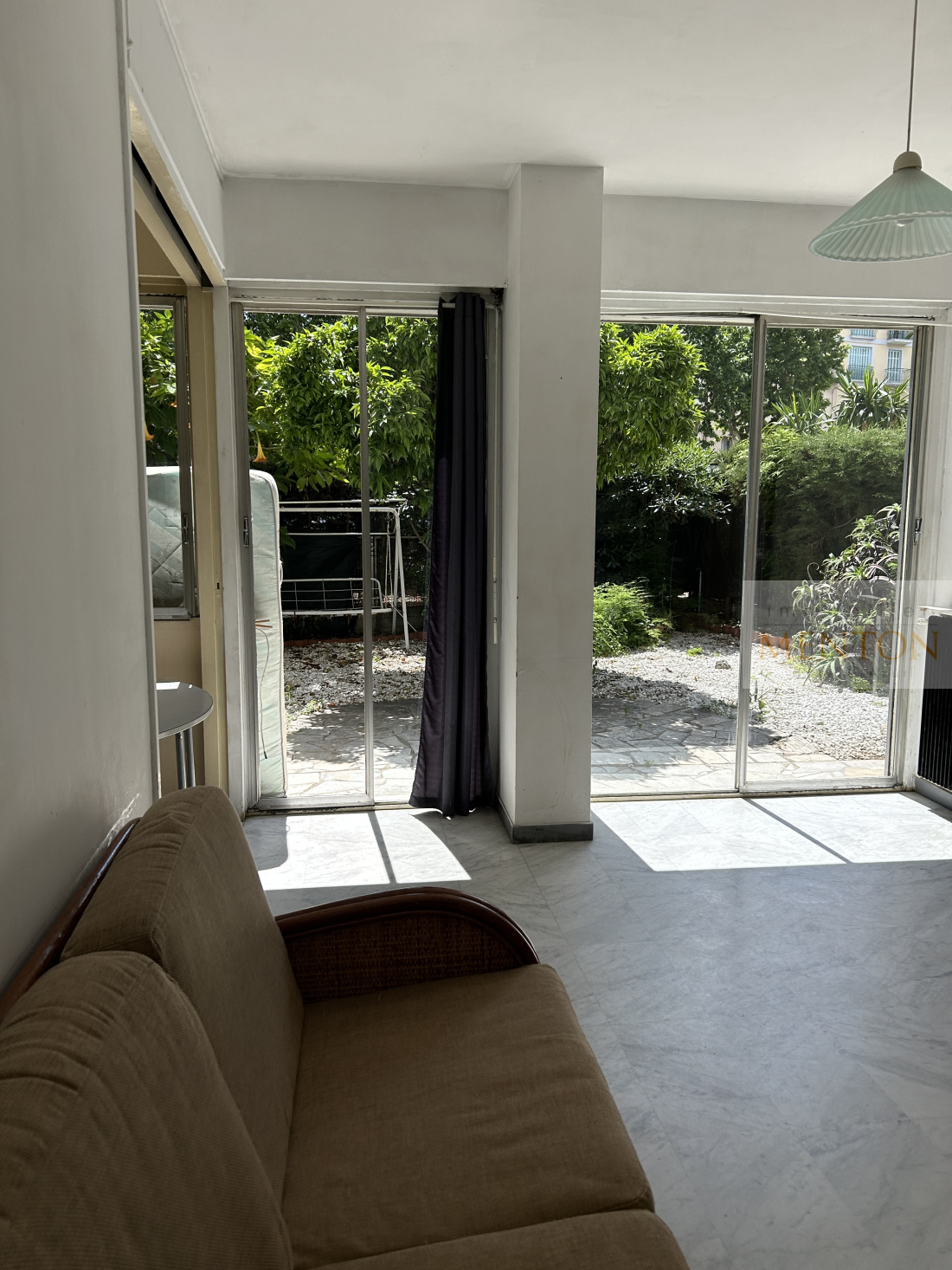 Sur la commune de Menton, 2 pièces jardin — photo 3