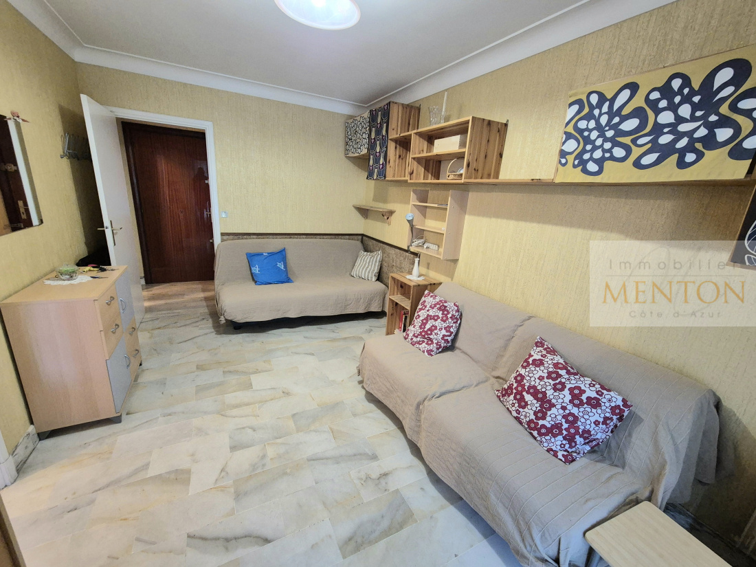 Menton quartier pigautier, à 300 m des plages ce beau studio, terrasse dans une résidence de standing. — photo 5