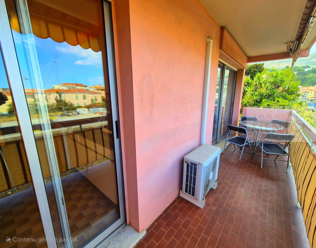 Menton, bas borrigo, appartement 3 pièces, 70 m² , 15 m² de terrasses , 3 ème étage, — photo 5