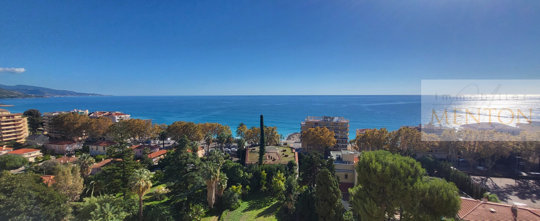MENTON ANCIEN PALACE PRESTIGIEUX APPARTEMENT 4 PIECES DERNIER ETAGE VUE MER GARAGE CAVE — Menton