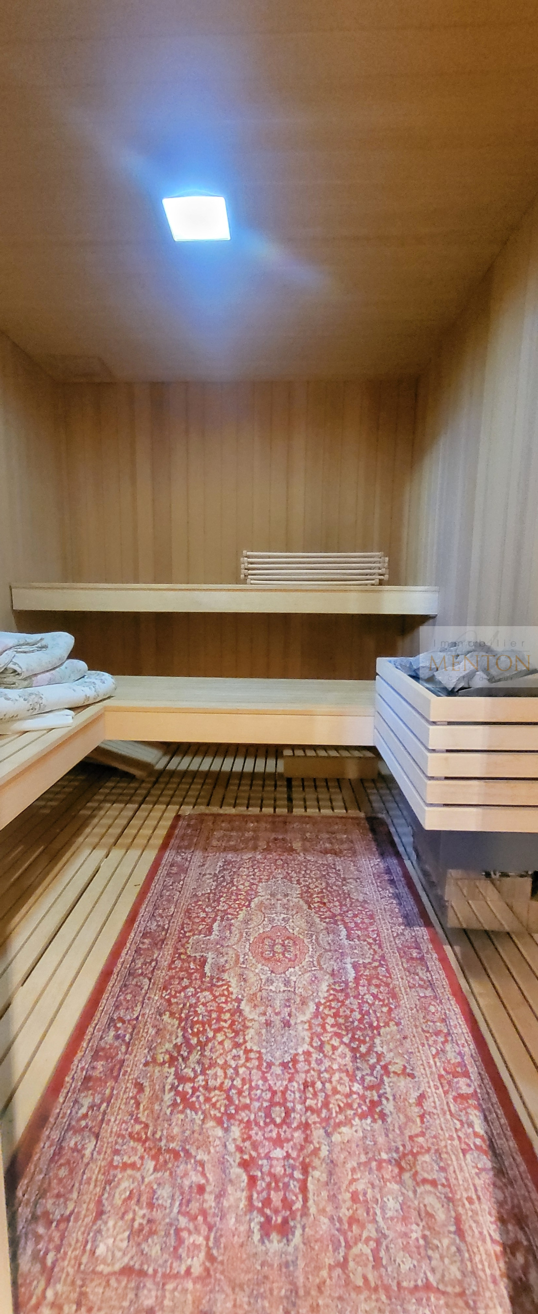 MENTON ANCIEN PALACE STUDIO AVEC SAUNA — photo 3
