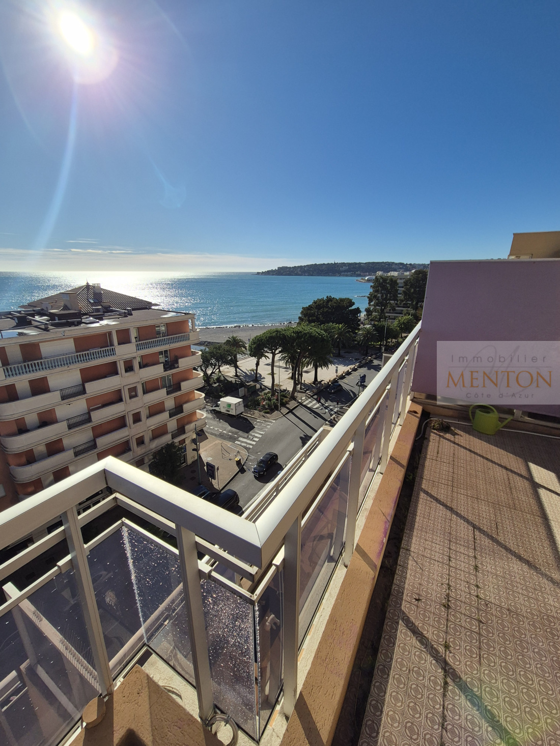 exceptionnel 3 pièces de 79 m² et 63 m² de terrasse en 8 ème et dernier étage, vue panoramique  mer — photo 4
