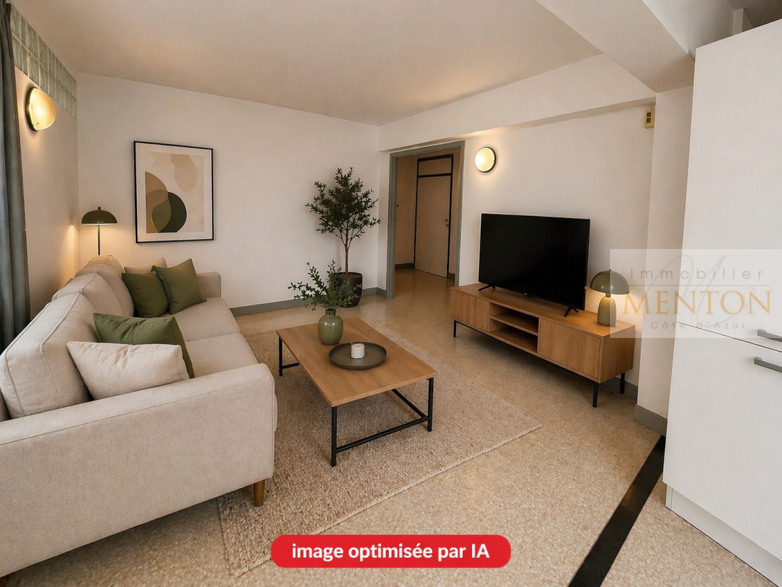 APPARTEMENT 3 PIÈCES, COEUR CENTRE-VILLE — Menton