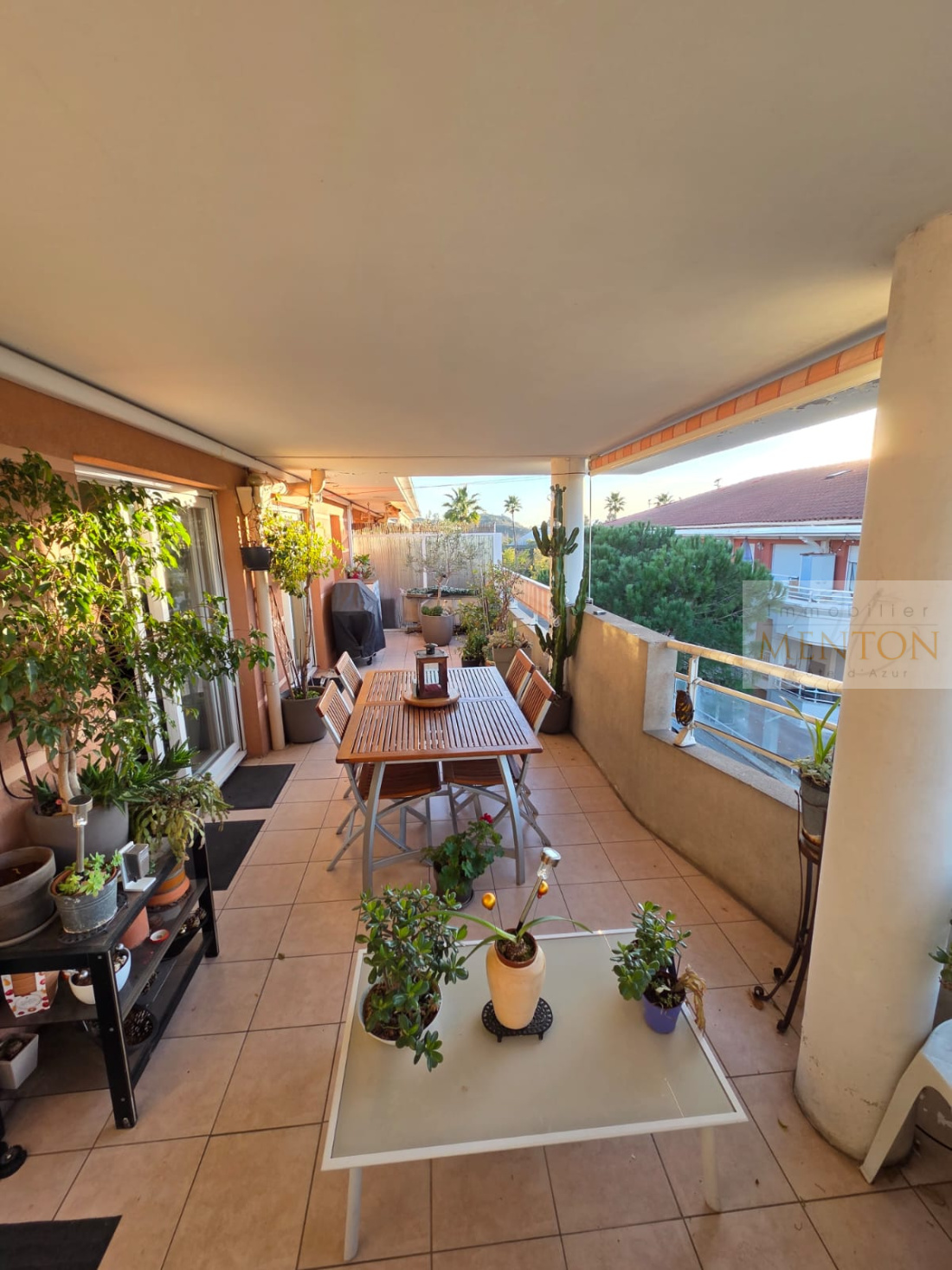 Sur la commune du Cannet, 3 pièces terrasse cave — photo 4