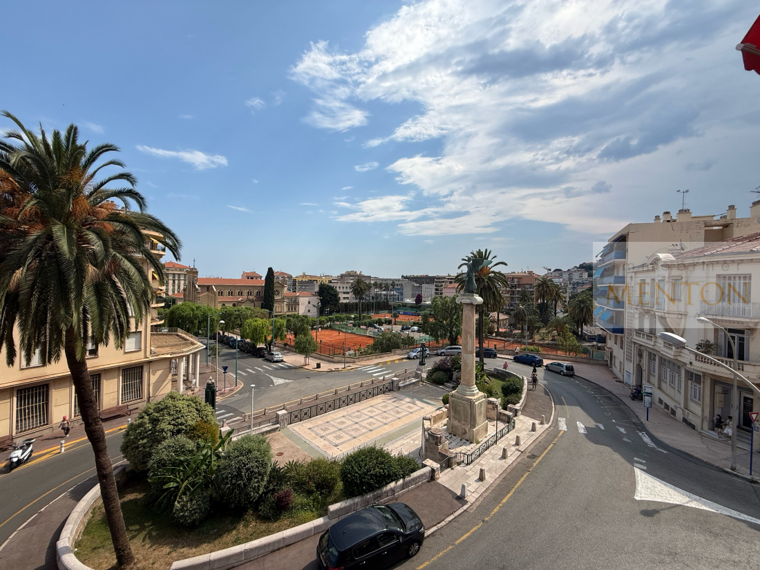 Menton centre ville 3 pièces terrasse — photo 1