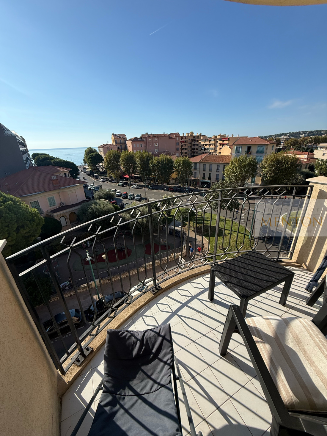 Menton centre ville vue mer 3 pièces — photo 2