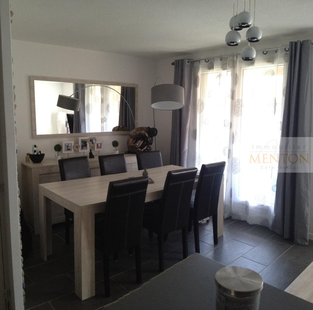 Proche A8, commerces écoles, dans résidence au calme, 4 pièces en duplex, jolie rénovation, terrasse, balcon, — photo 2