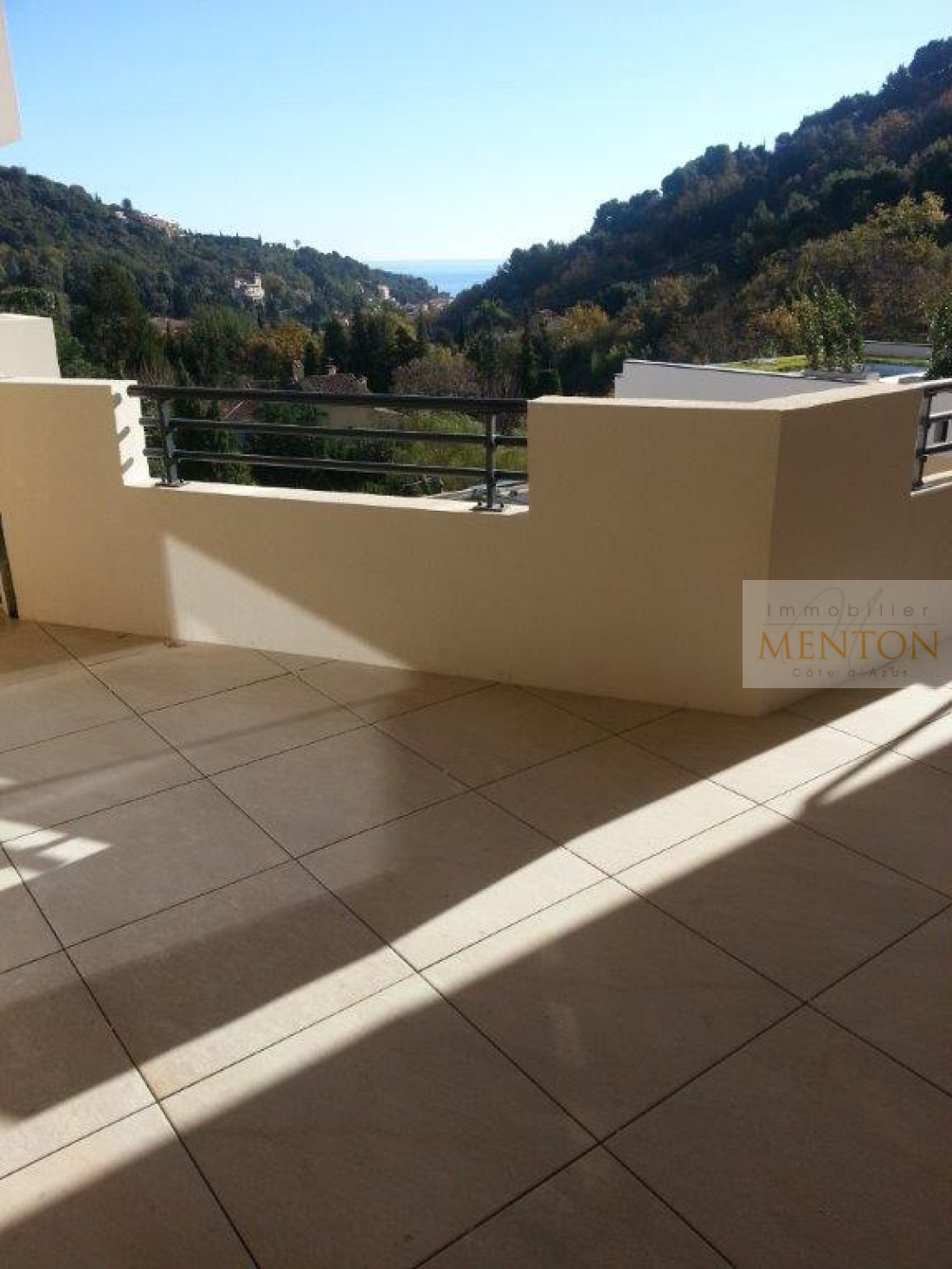 menton studio , terrasse, vue mer, parking, cave — Menton