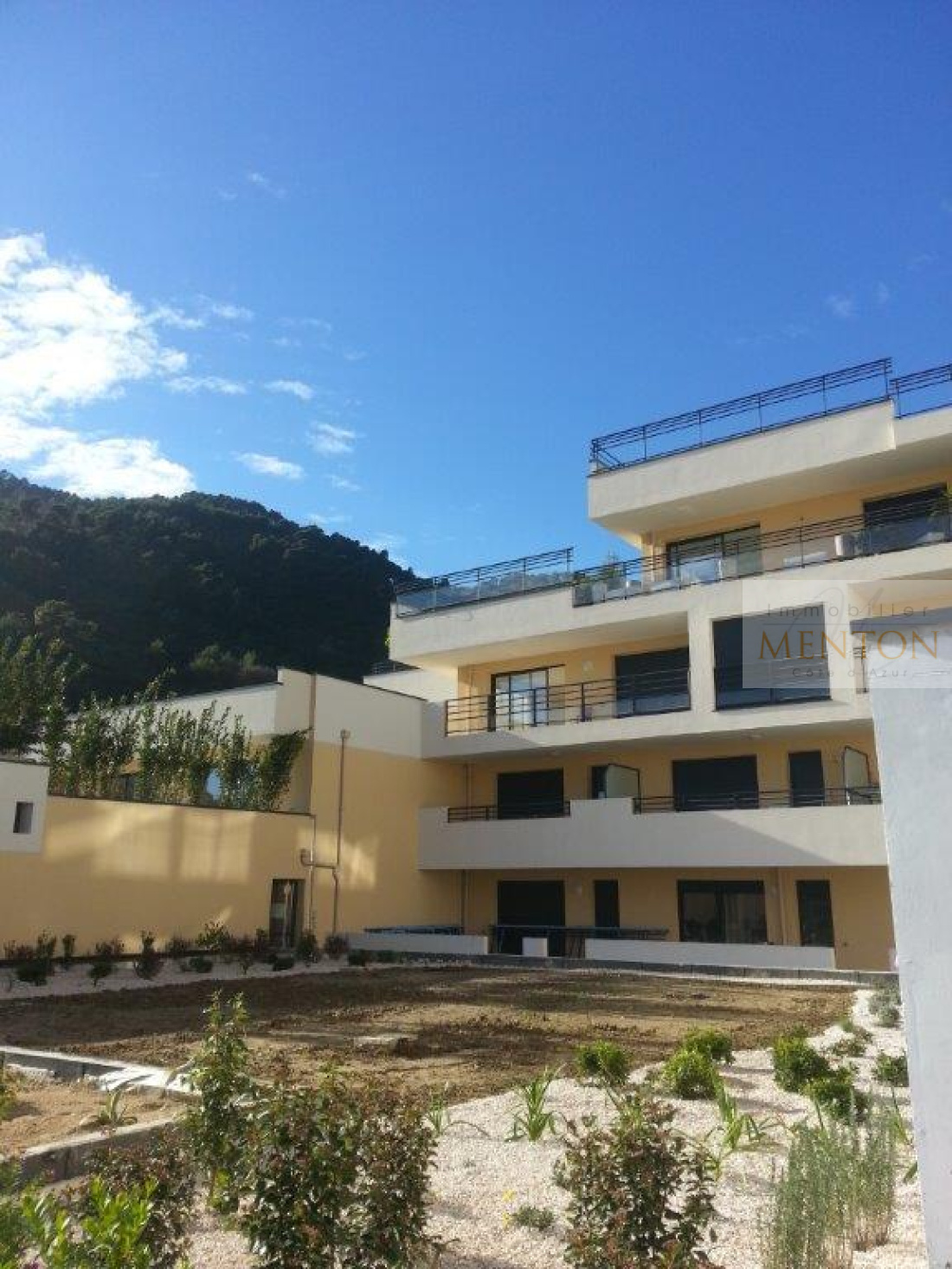 menton studio , terrasse, vue mer, parking, cave — photo 3