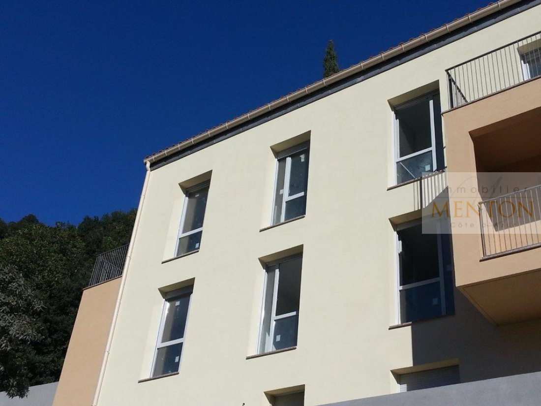 MENTON 3 pièces en duplex de  59.20m², BBC, programme neuf  , calme, soleil, en dernier étage — Menton