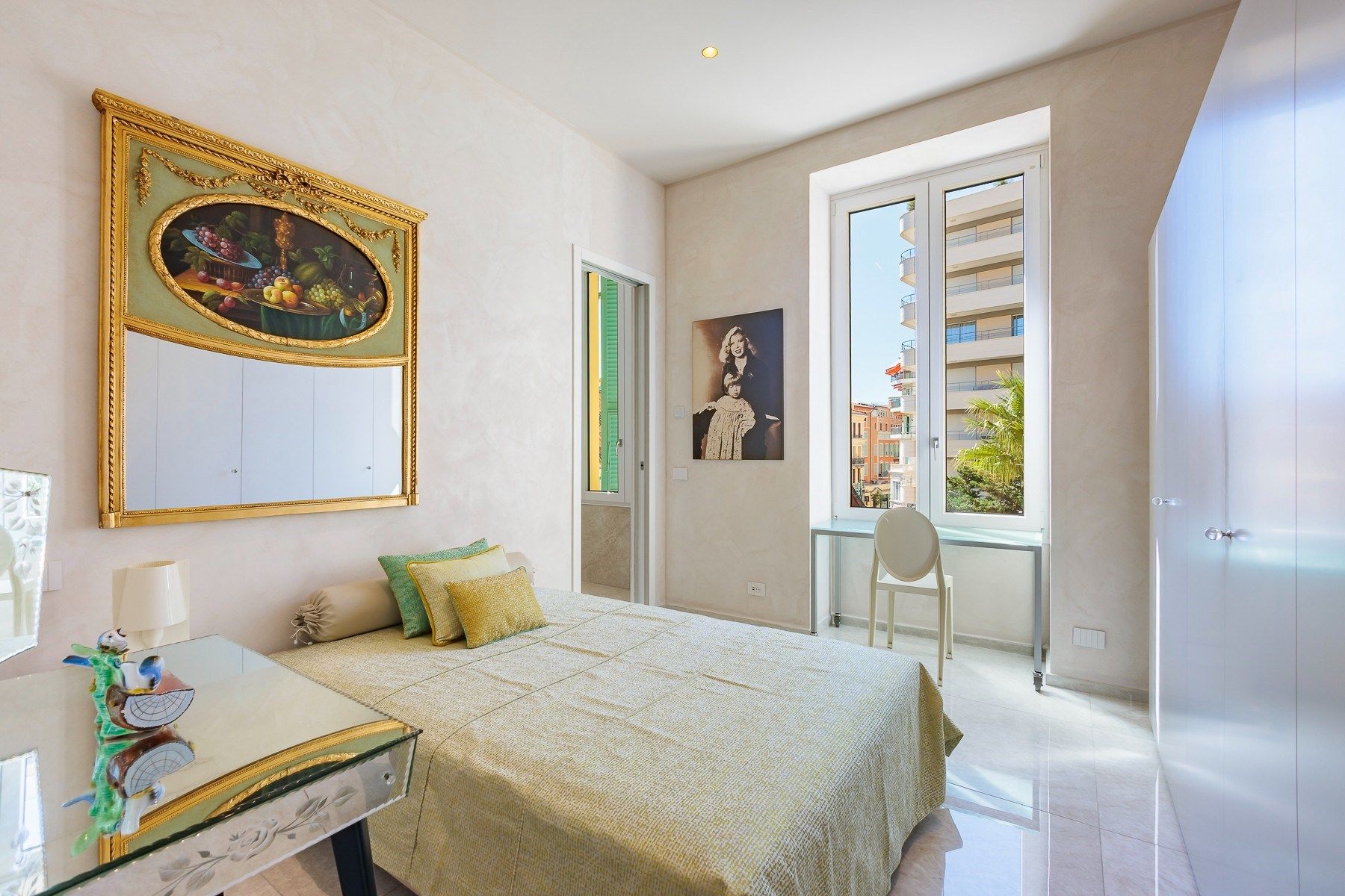 Vente Appartement Menton 5 Pièces 131 m² — photo 5