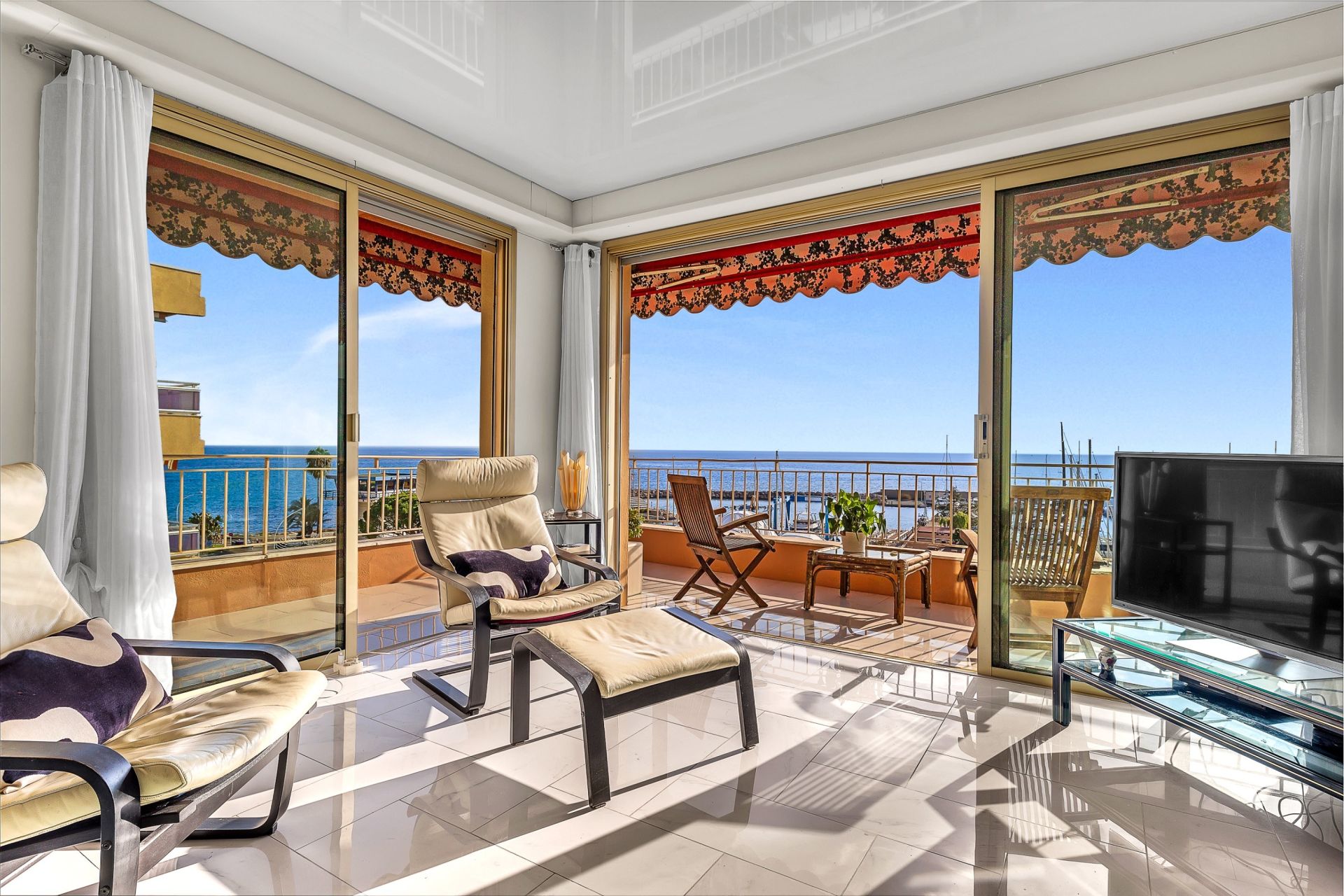 Vente Appartement Menton 3 Pièces 65 m² — photo 2