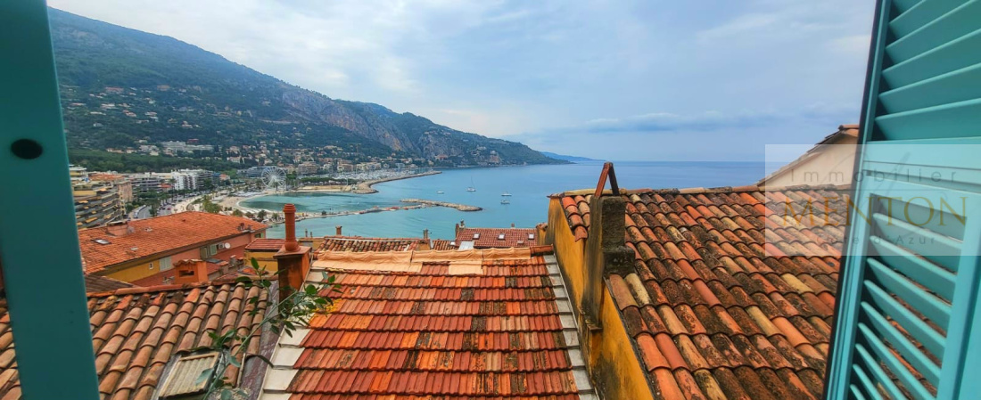 MENTON VIEILLE VILLE DEUX PIECES VUE MER — Menton