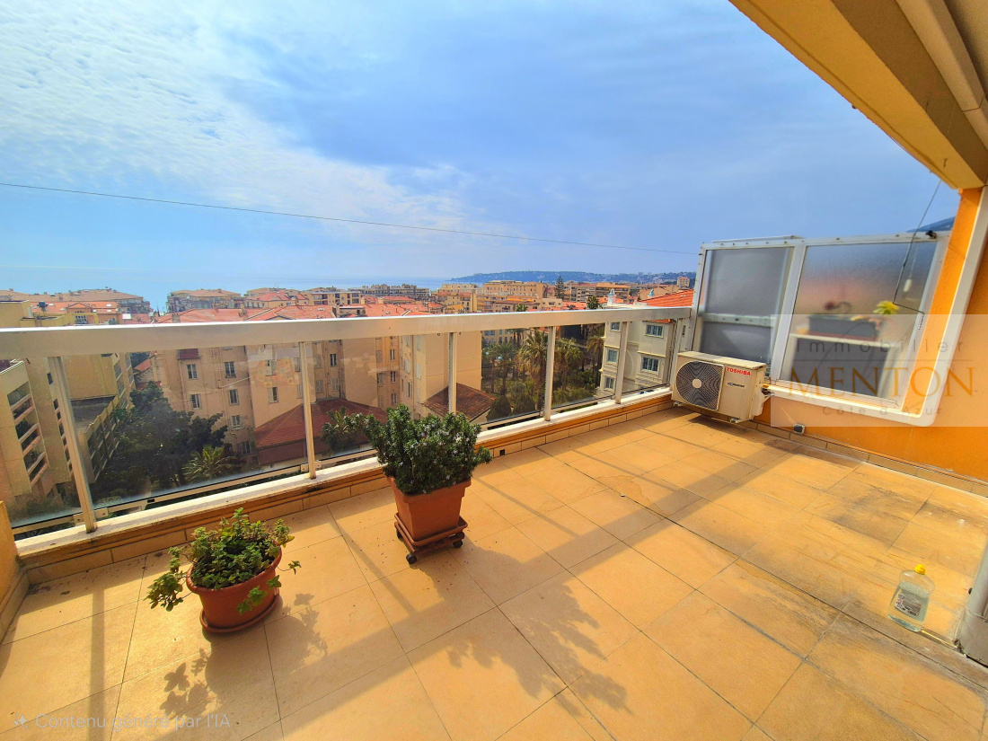 Menton , 8 ème  dernier étage, 3 p de 72 m² et 22 m² de terrasses, exposition sud — photo 5