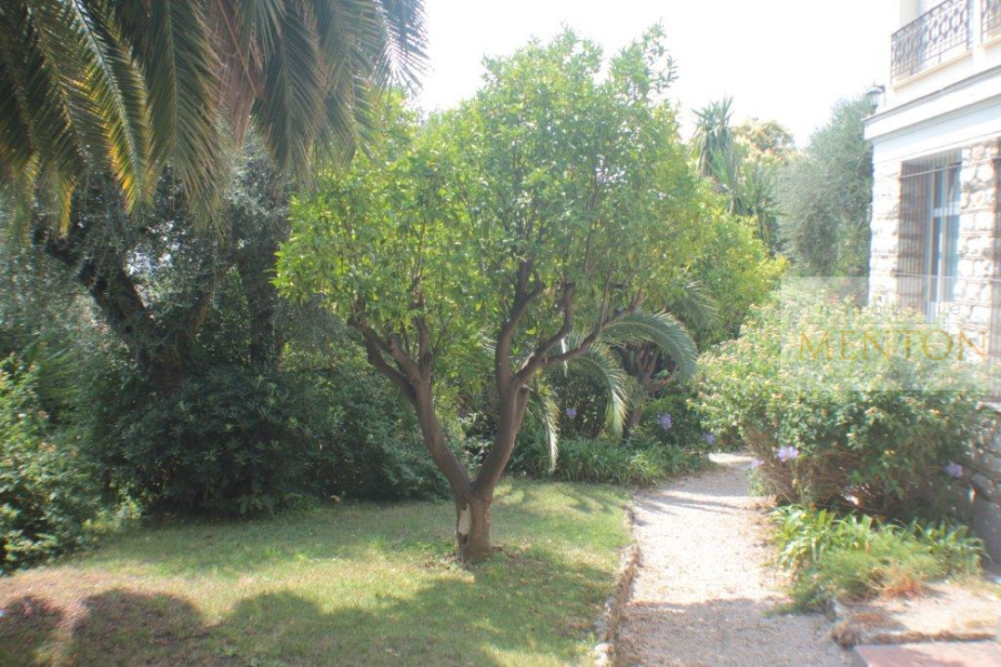 menton  152 m² dans le plus bel immeuble de la ville, terrasse — photo 4
