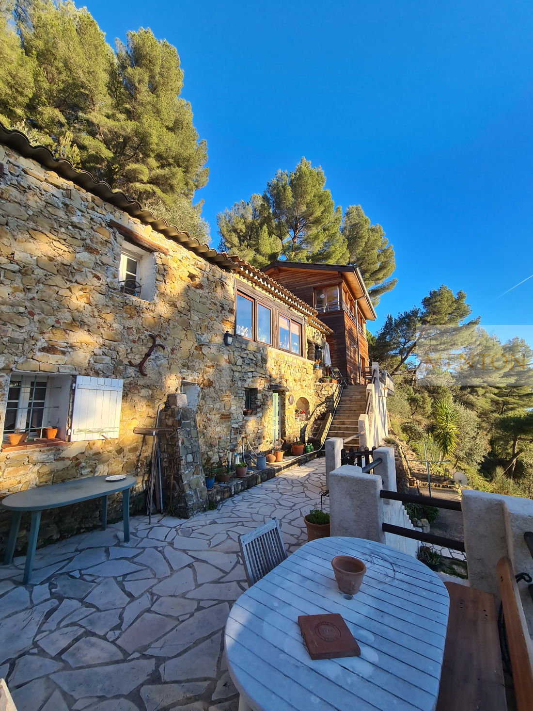 Menton Castellar bergerie en pierre et maison bois sur 2785 m² terrain , vue panoramique mer et montagnes — photo 5