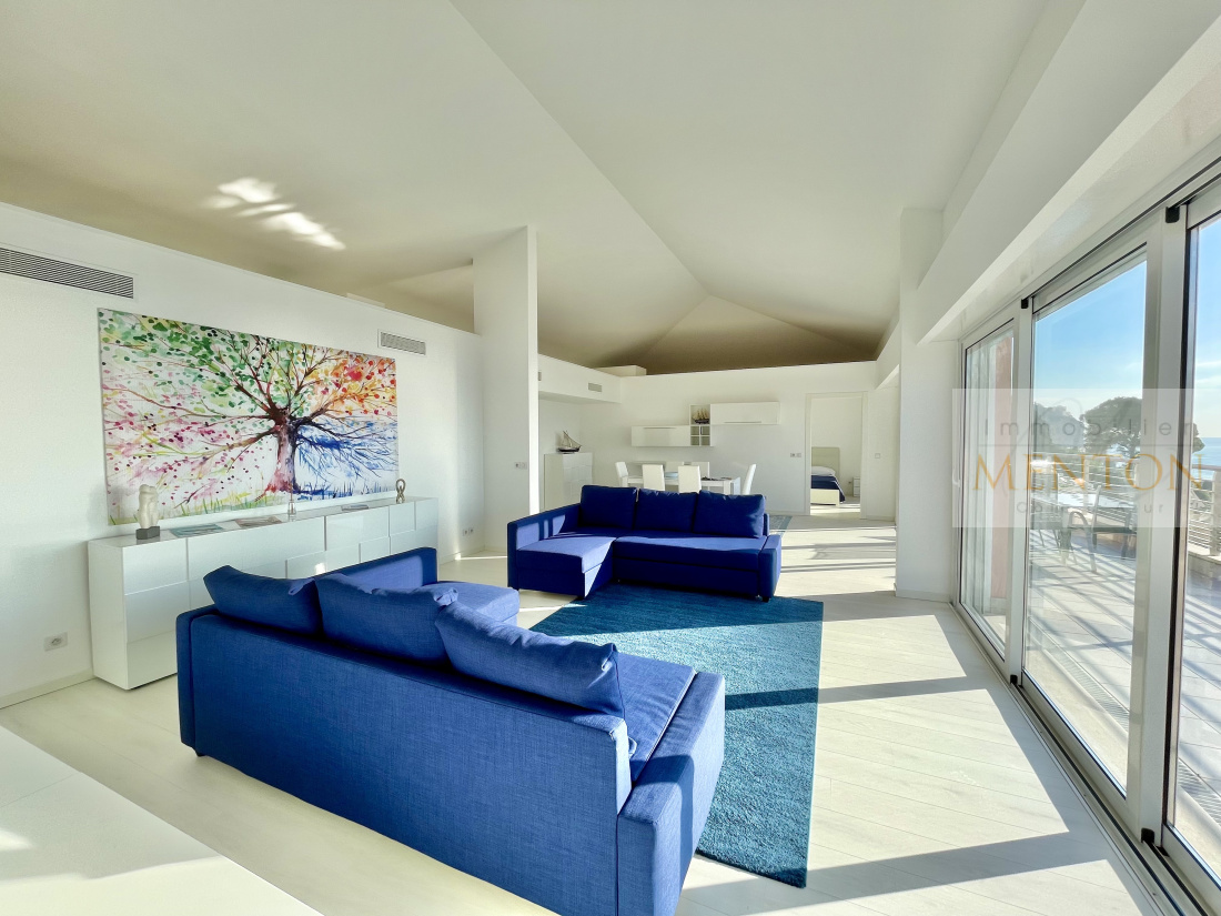 Menton, Garavan, Appartement villa de 4 Pièces, vue mer — photo 3