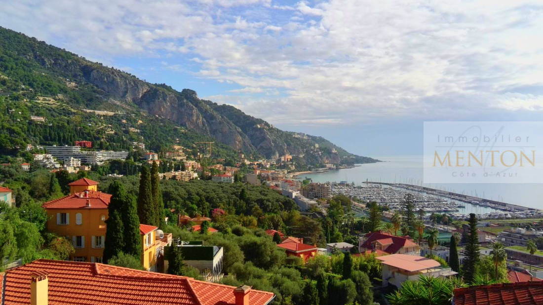 Menton, boulevard de garavan, cette belle maison bourgeoise, 1930, de 4 pièces de 125 m², 1788 m² de terrain — photo 2