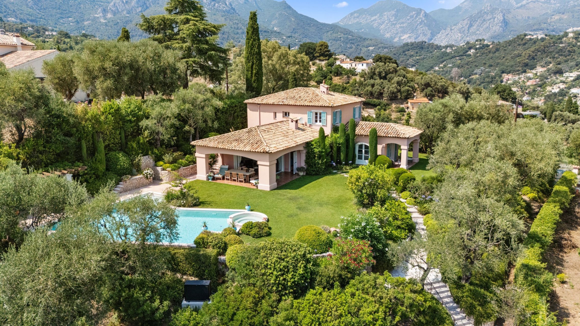 Vente Maison provençale Menton 7 Pièces 300 m² — photo 1