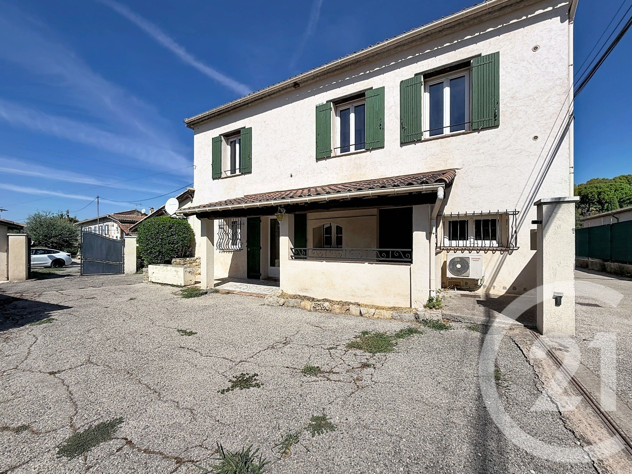 Maison à Mougins, 218 m² sur 2000 m² de terrain — photo 3