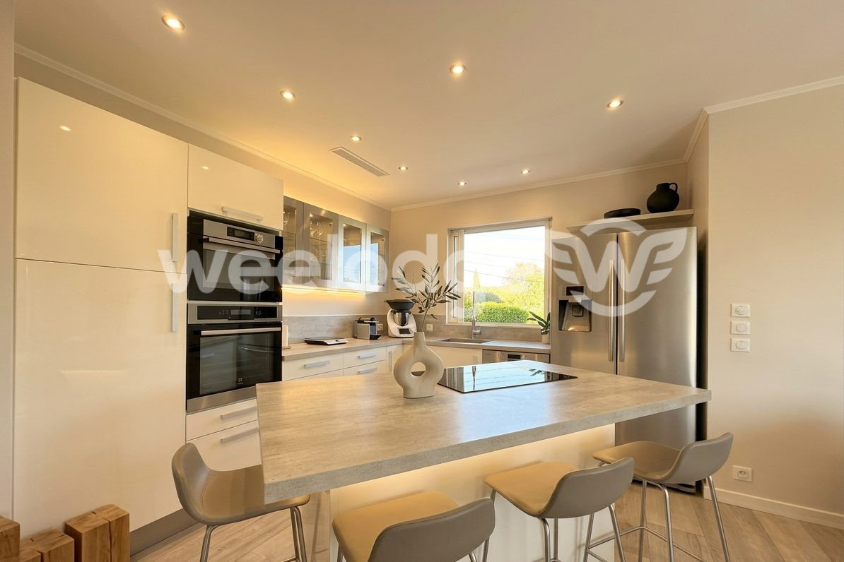 Maison à Mougins, 193 m² sur 825 m² de terrain — photo 5