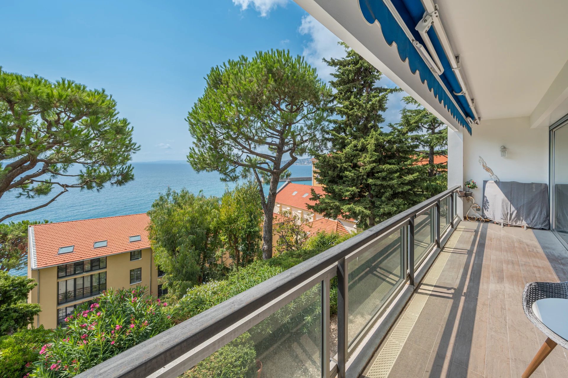 Achat Appartement Nice Résidence avec accès privé au bord de mer — photo 2