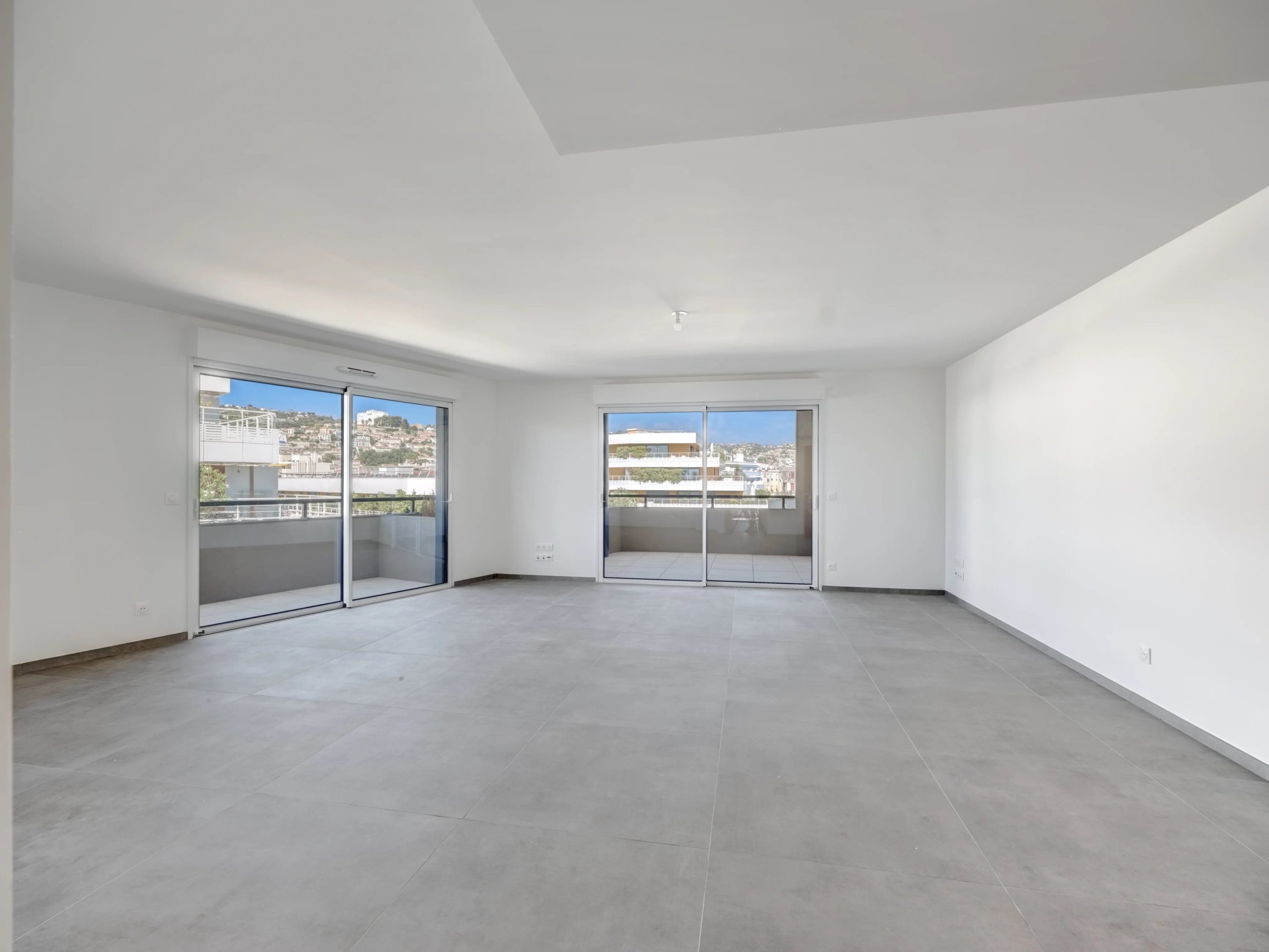 Achat Appartement Nice Vue panoramique sur la ville et les montagnes · 2