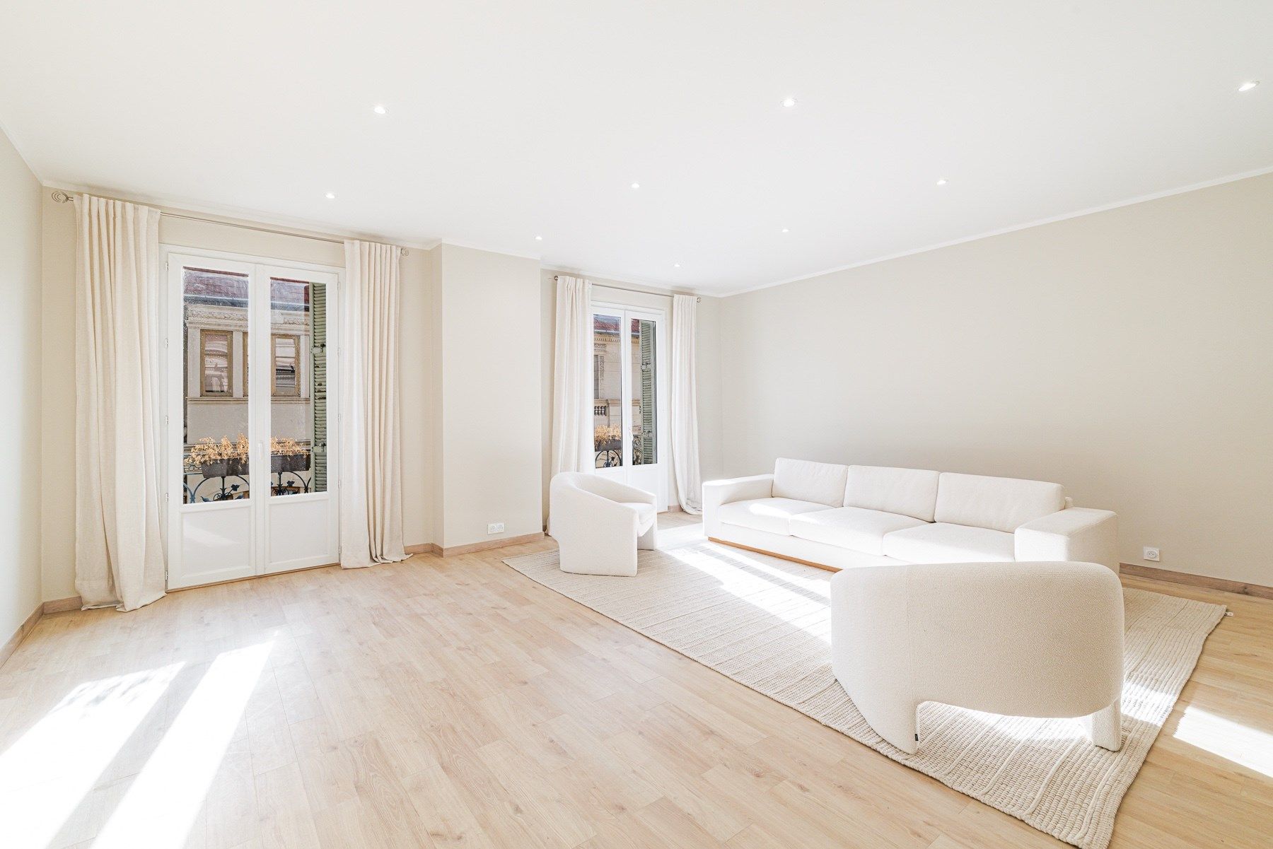 Vente Appartement Nice 4 Pièces 110 m² — photo 1