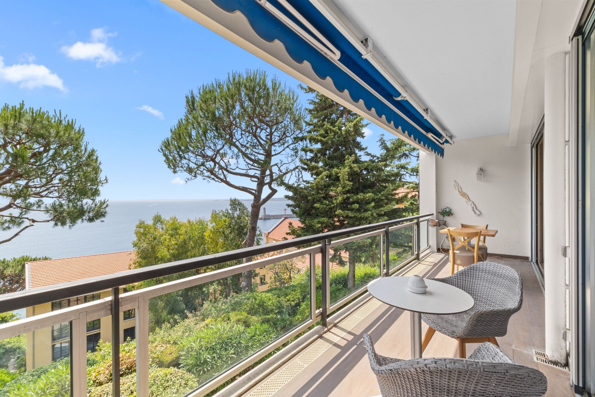 Vente Appartement Nice 4 Pièces 138 m² — photo 1