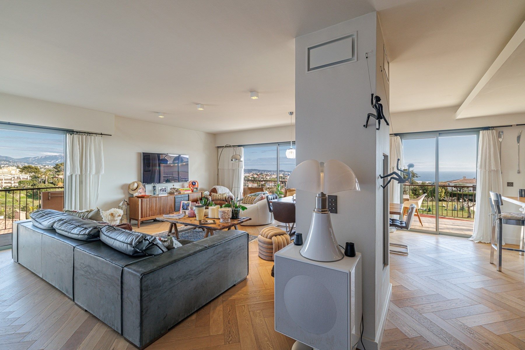 Vente Appartement Nice 5 Pièces 143 m² — photo 2